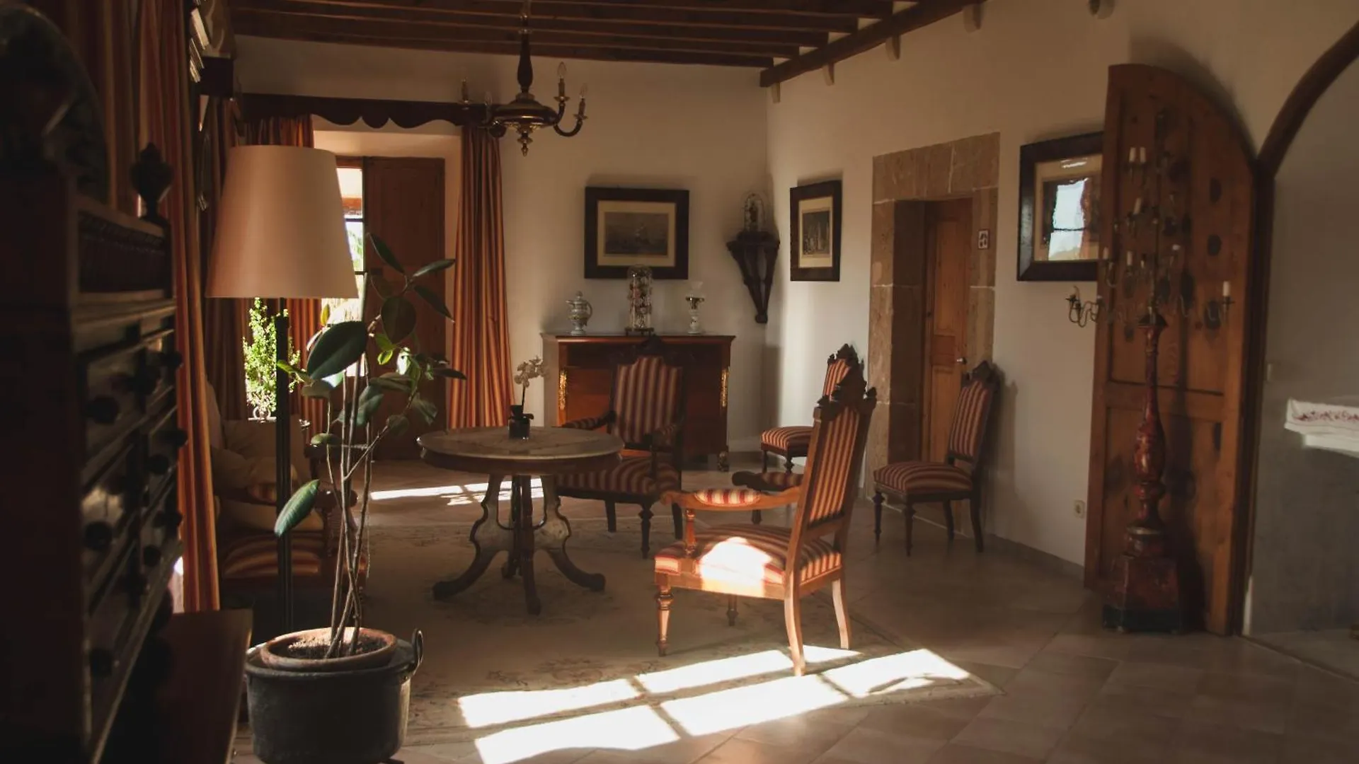 Finca Can Estades Calvia  Calvia (Mallorca)
